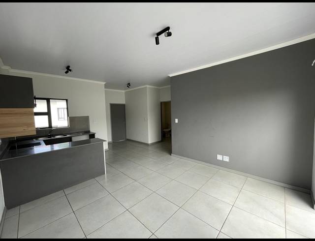 2 BEDROOM SECTIONAL TITLE FOR SALE IN RED HILL